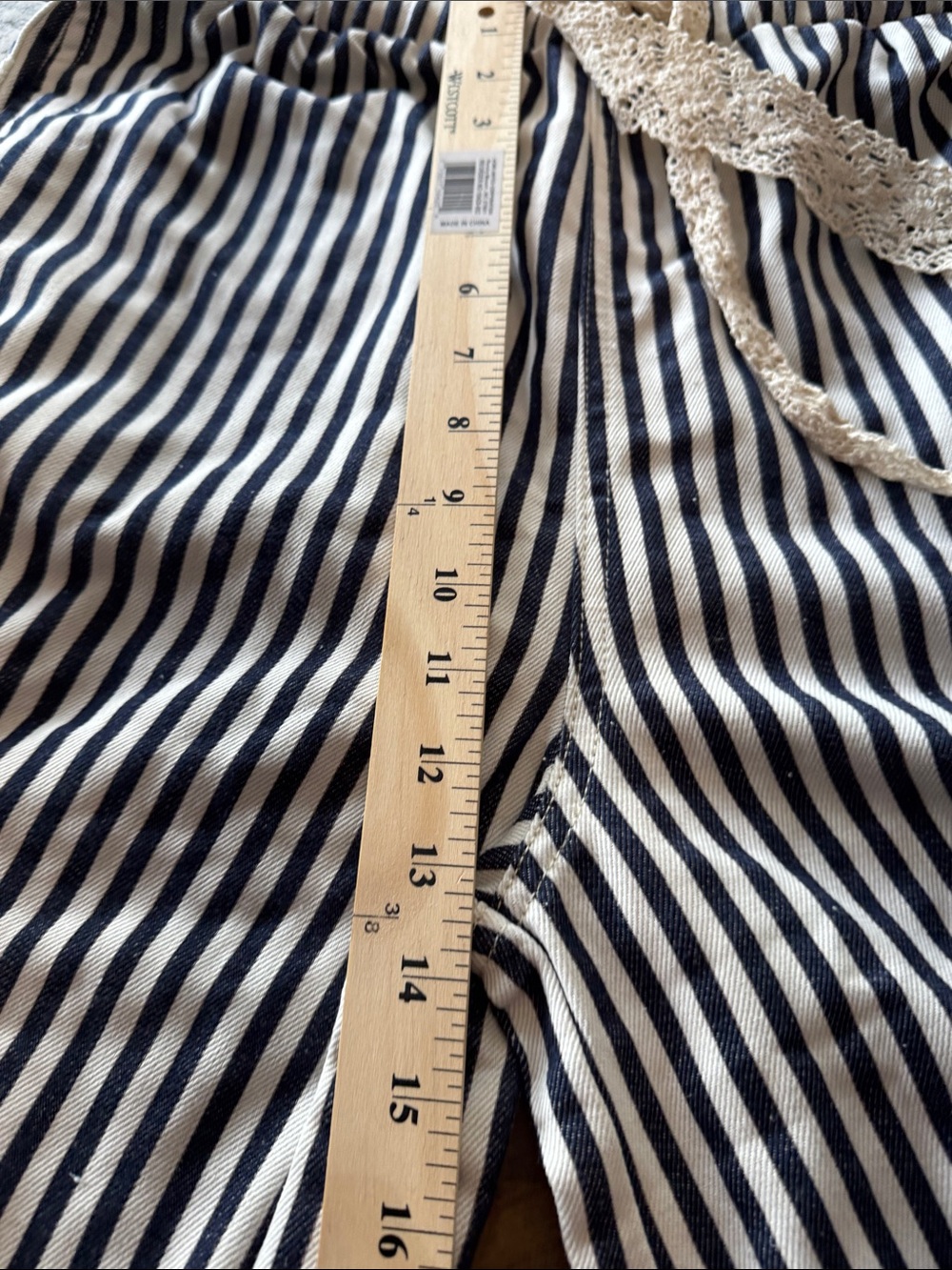 POL Striped Black & White Casual Cotton Capris with Lace Drawstring Sz Lg - Picture 9 of 10